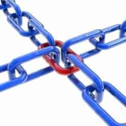 Interconnected blue chain with one odd red link